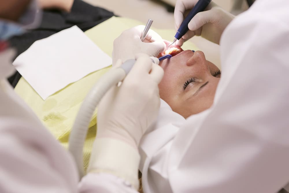 Cirugía periodontal y maxilofacial